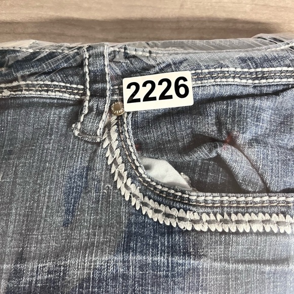 Hydraulic Bootcut Jeans Womens 13/14 Wide Stitch Embroidered Blue Denim 2226 - Picture 10 of 10